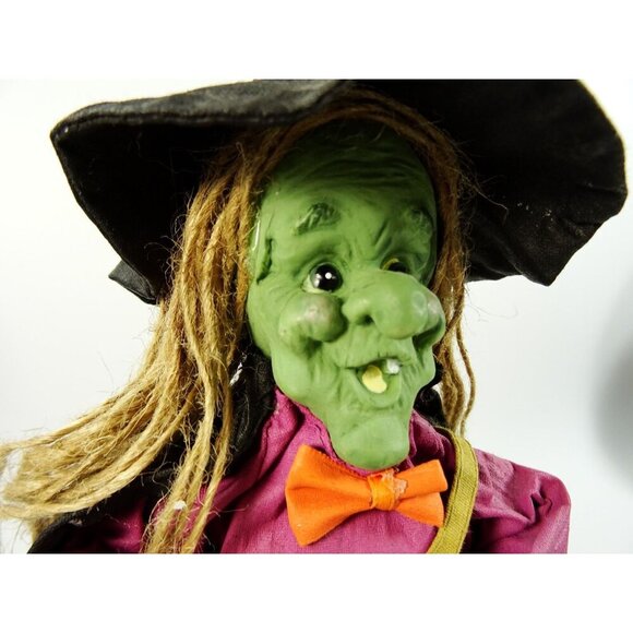 Halloween Vintage Witch Paper Mache Green Skin Tabletop Statue Figurine Big V - Picture 11 of 12